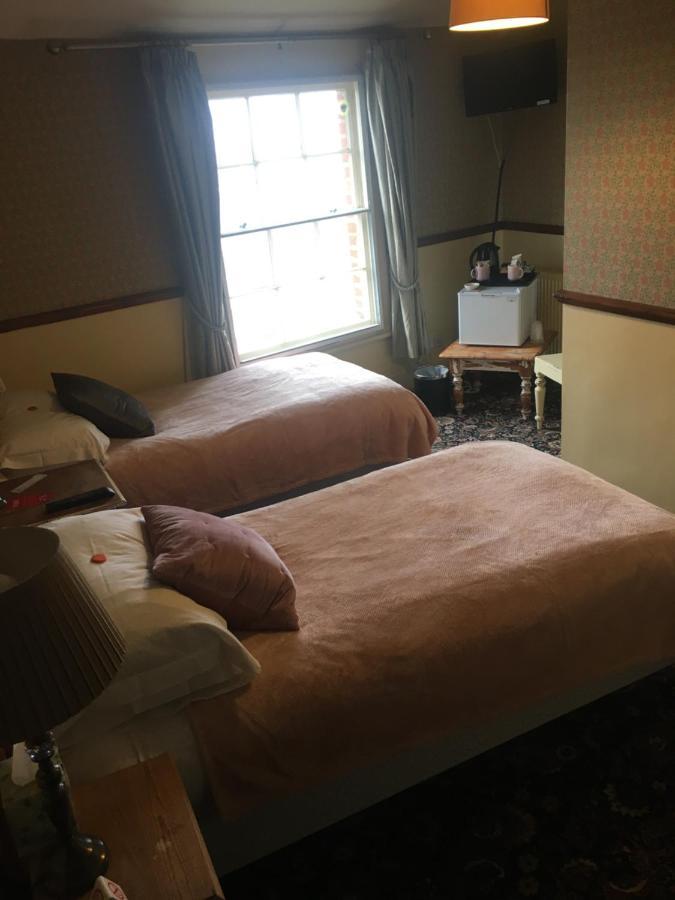 Regency House Bed and Breakfast Walton-on-the-Naze Exteriör bild