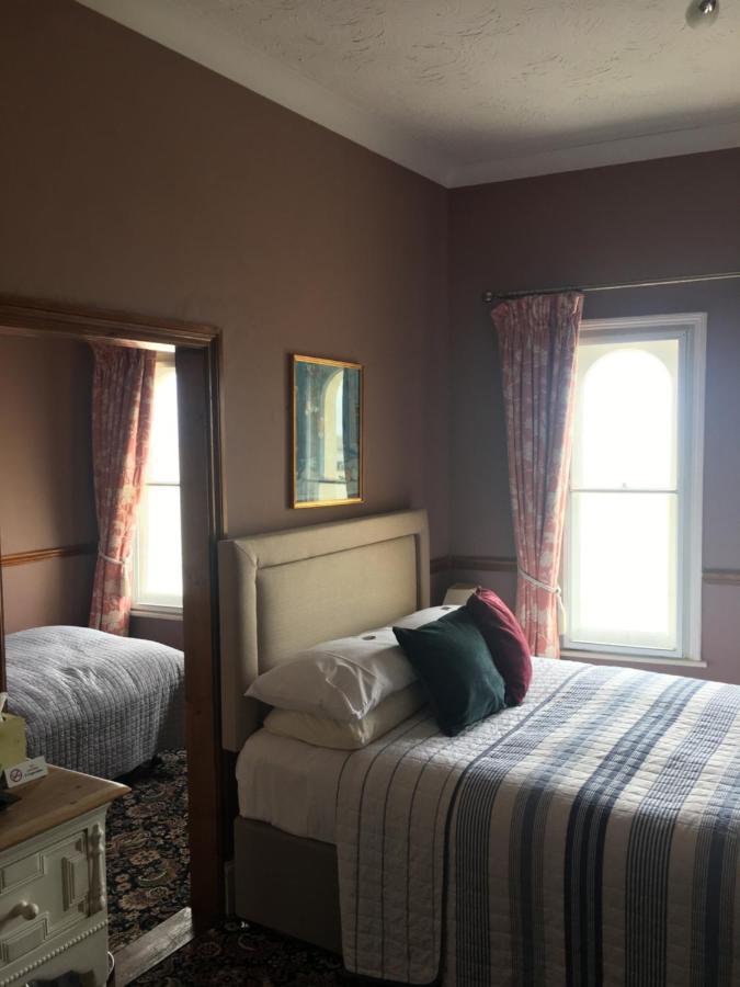 Regency House Bed and Breakfast Walton-on-the-Naze Exteriör bild